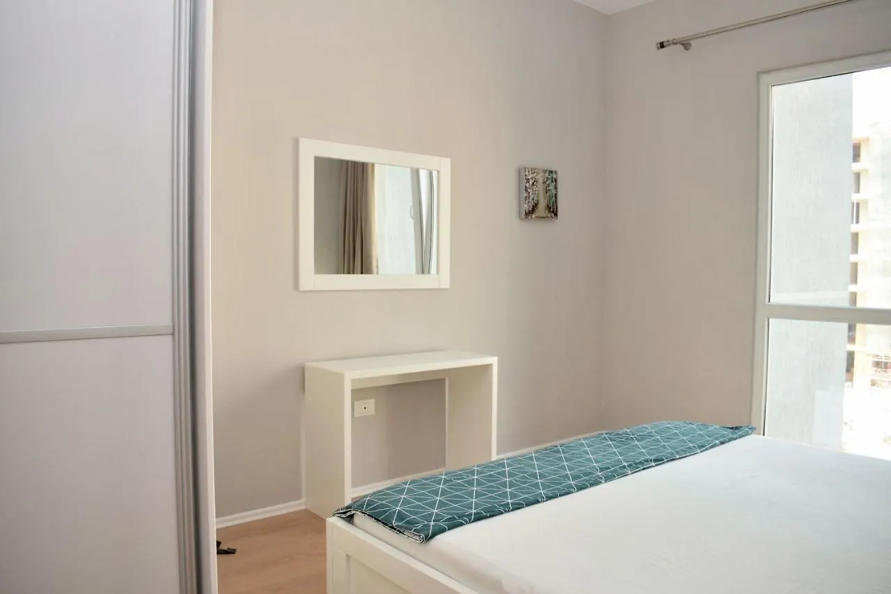 Kika 2 Apartments Tirana 0*,  Albania